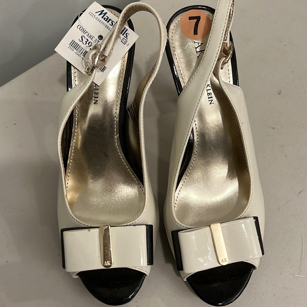 Ann Klein sandals